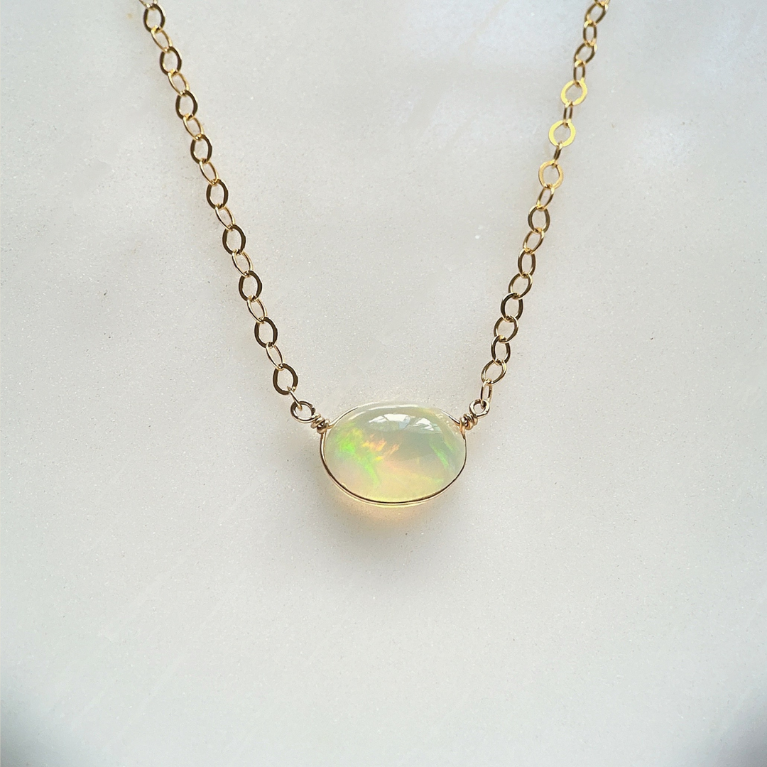 Collar de Ópalo