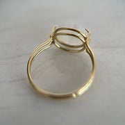 Anillo de Piedra Luna en Oro 14K