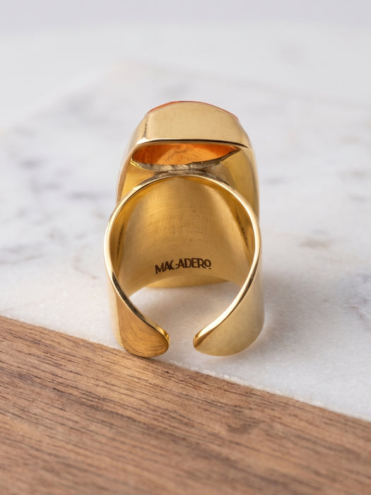 Anillo de Coral