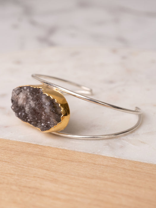 Brazalete de Druza de Cuarzo Gris