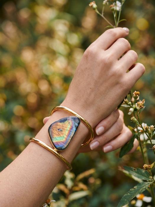 Brazalete Labradorita Arcoíris Dorado