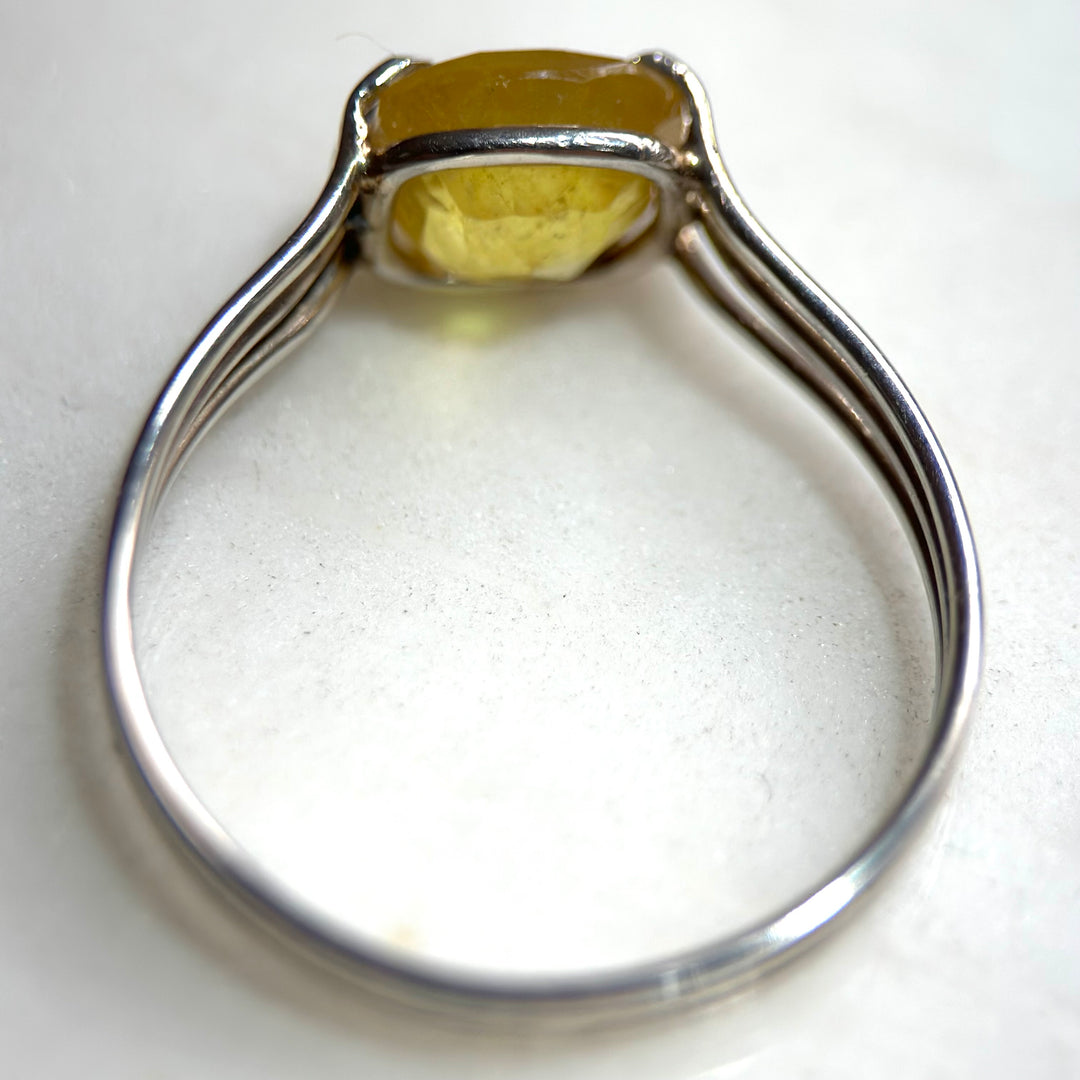 Anillo de Zafiro en Plata