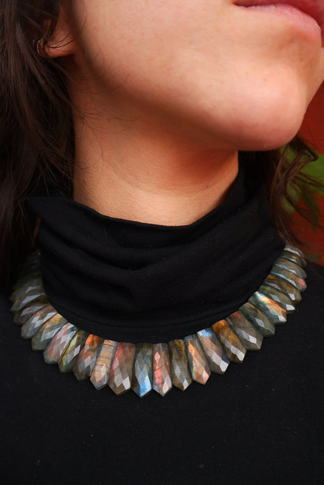 Collar Nefertiti Labradorita Multicolor