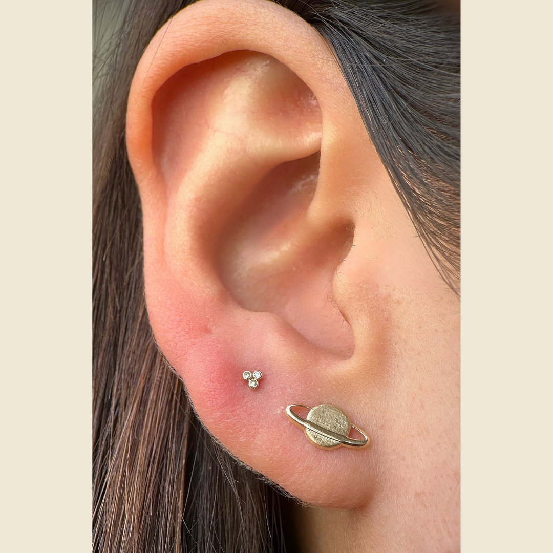 Aretes de Oro: Saturno / Puntos